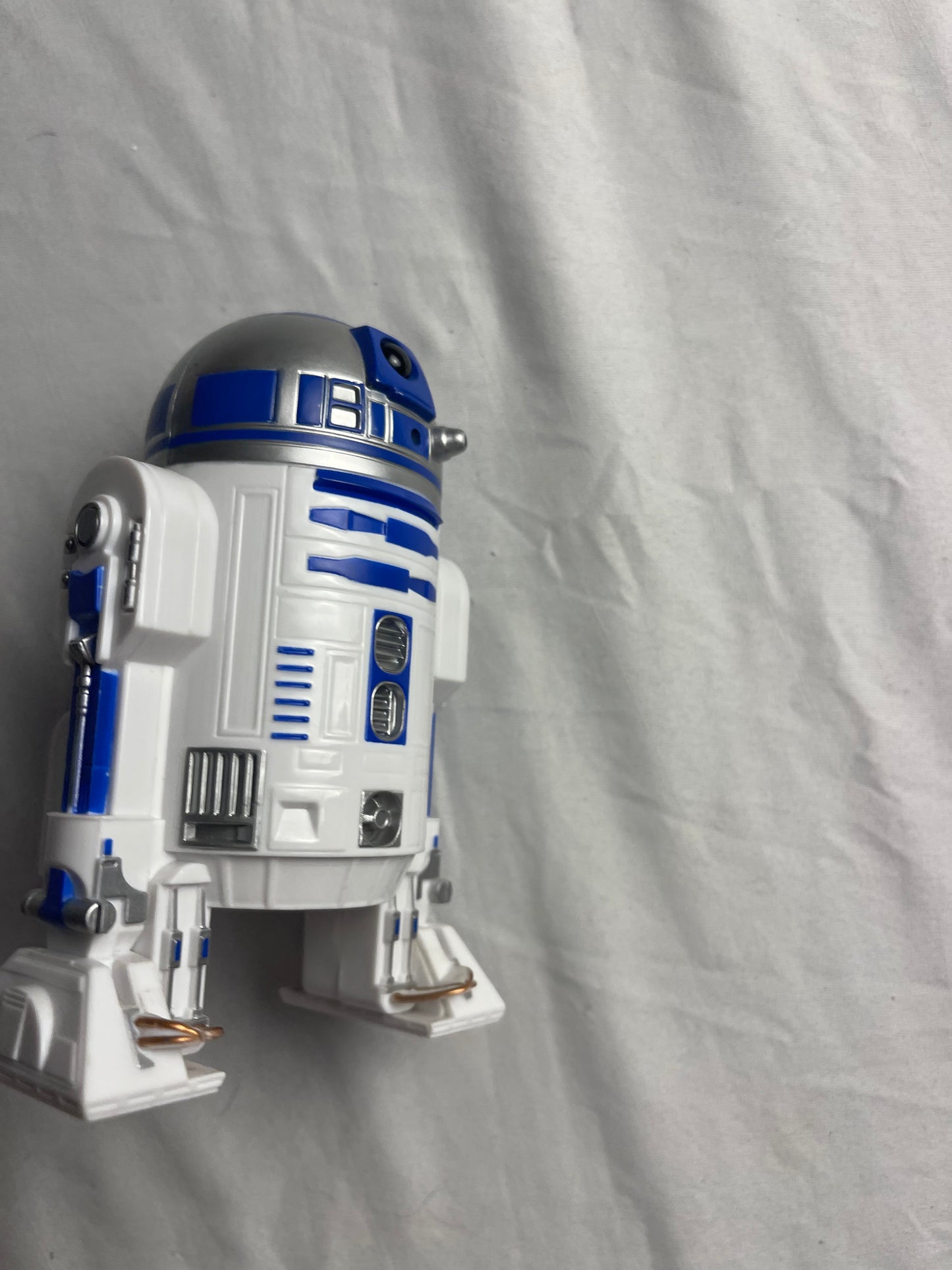 2015 Hasbro Star Wars R2-D2 4” & C3PO 10” Figures