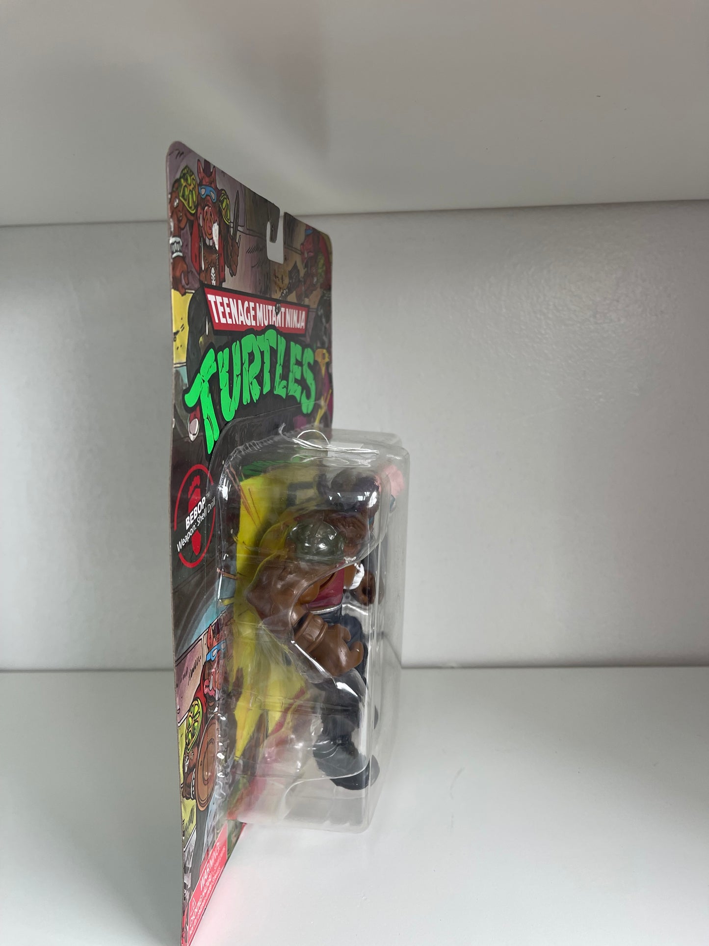 PLAYMATES -NICKELODEON - T.M.N.T. - CLASSIC - BEBOP - NEW #U