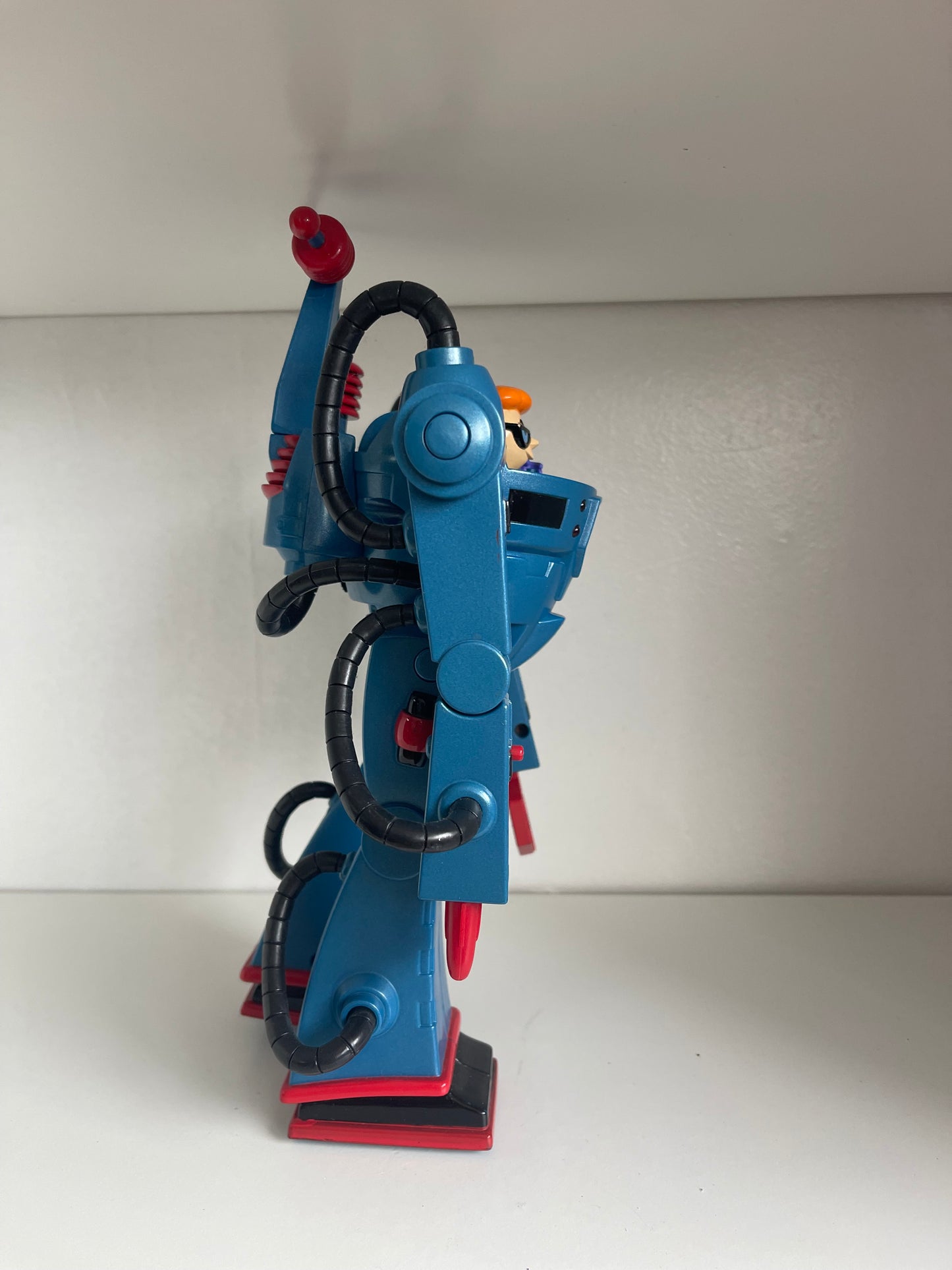 Dexter's Laboratory Walking Robot