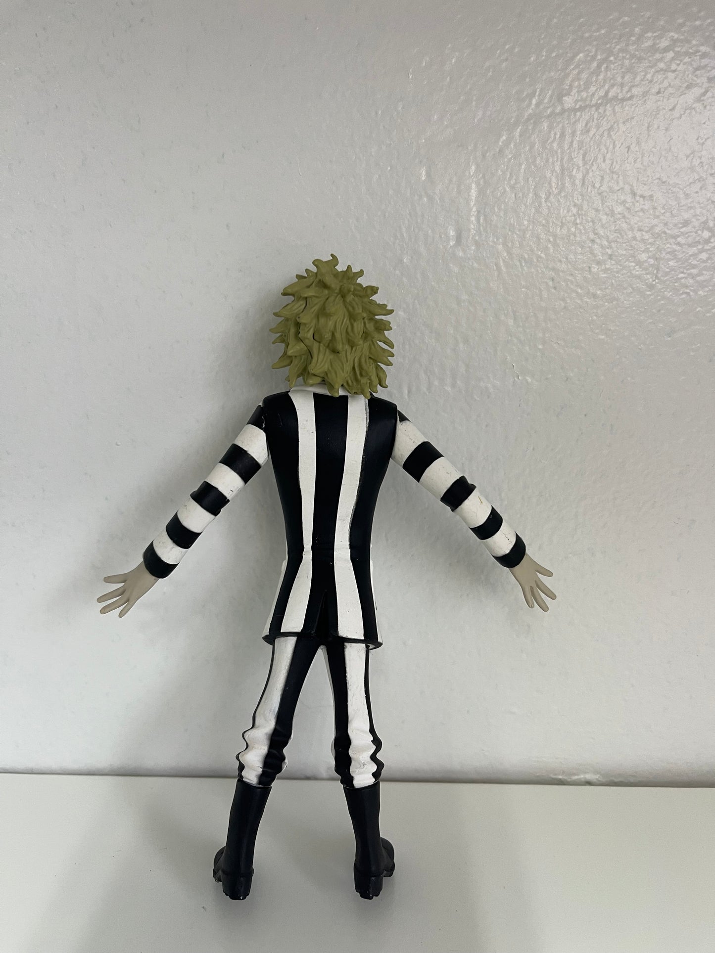 NECA Toony Terrors Beetlejuice Loose Figure