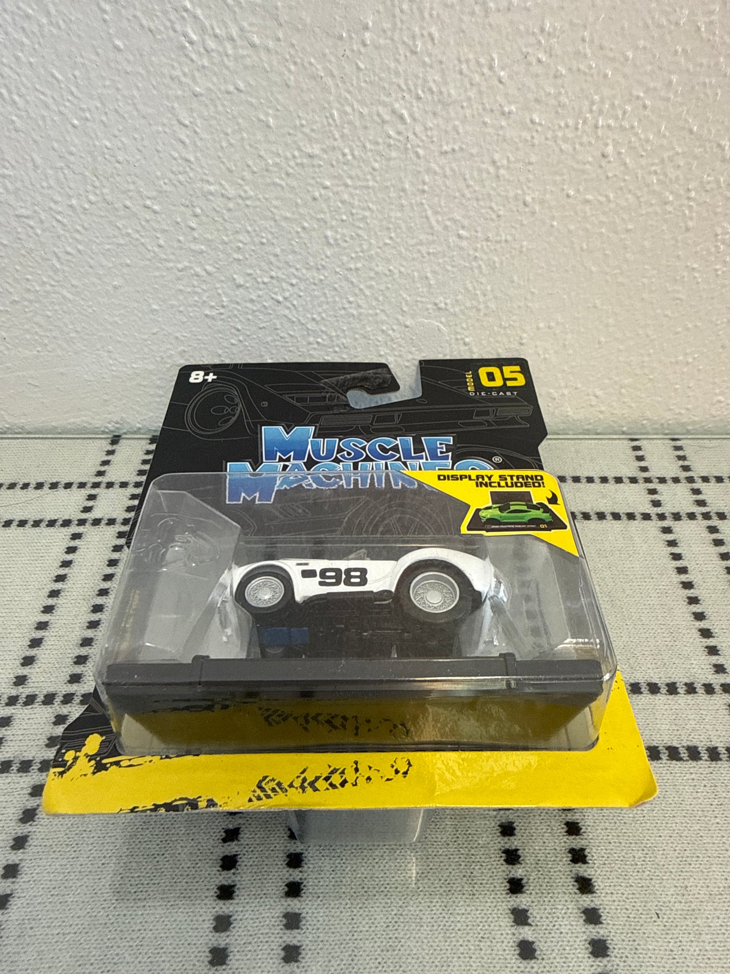 2021 Maisto 1:64 *MUSCLE MACHINES #05* White 1964 Shelby Cobra Race Car #98 NIP!