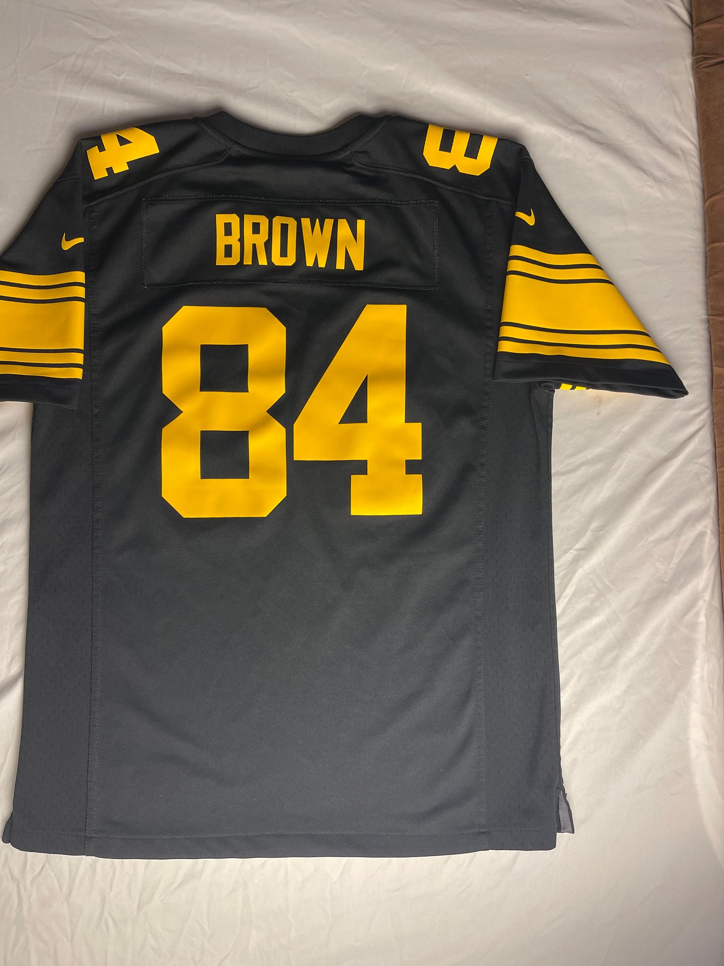 Nike #84(Brown) Pittsburg Steelers jersey size (youth) XL
