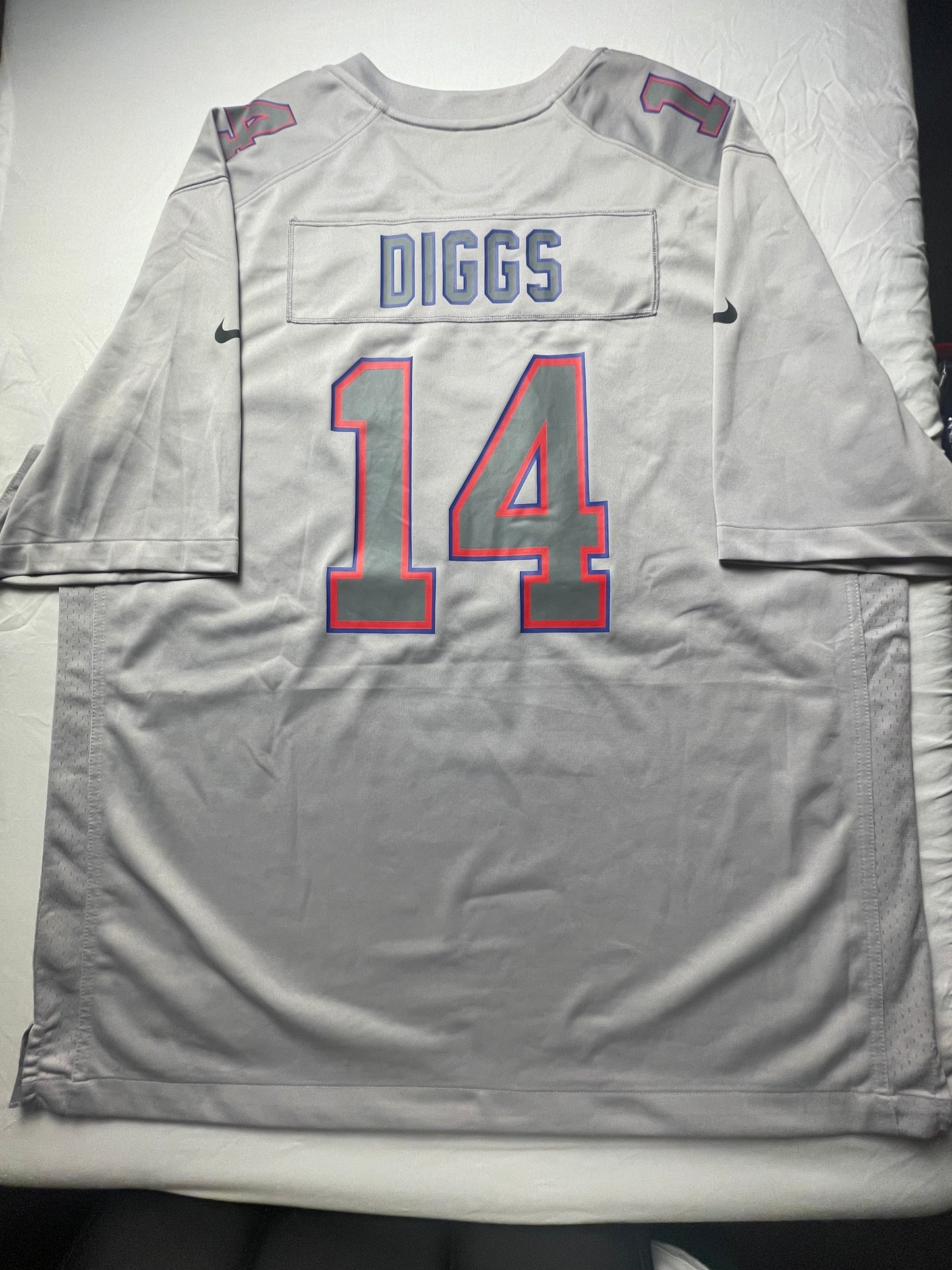 Nike (XXL) Diggs Buffalo Bills jersey