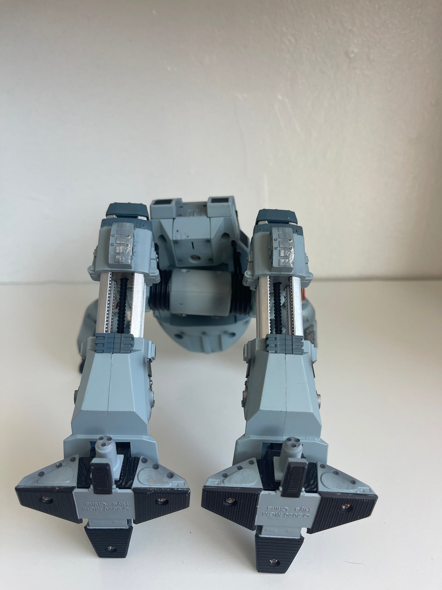 Ed 209 • Hiya Toys • Robocop • Battle Damaged • Action Figure • With Sounds