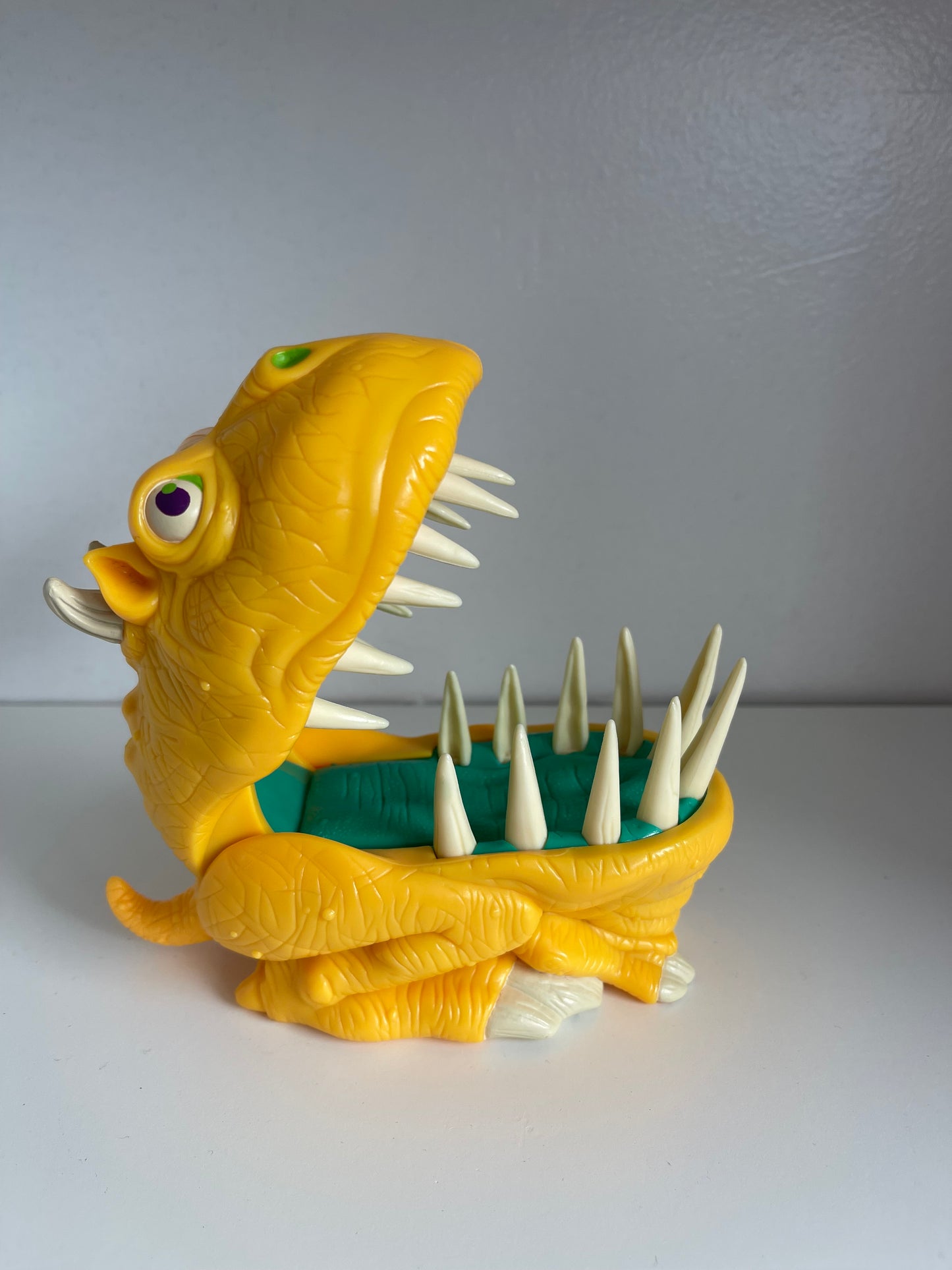 1990 Kenner The Real Ghostbusters Terrible Teeth Gobblin' Goblins