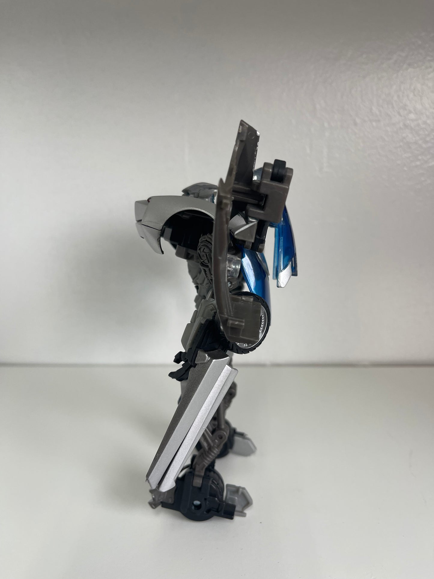 Hasbro Transformers Revenge of the Fallen RA-04 Deluxe Sideswipe Chevy Corvette