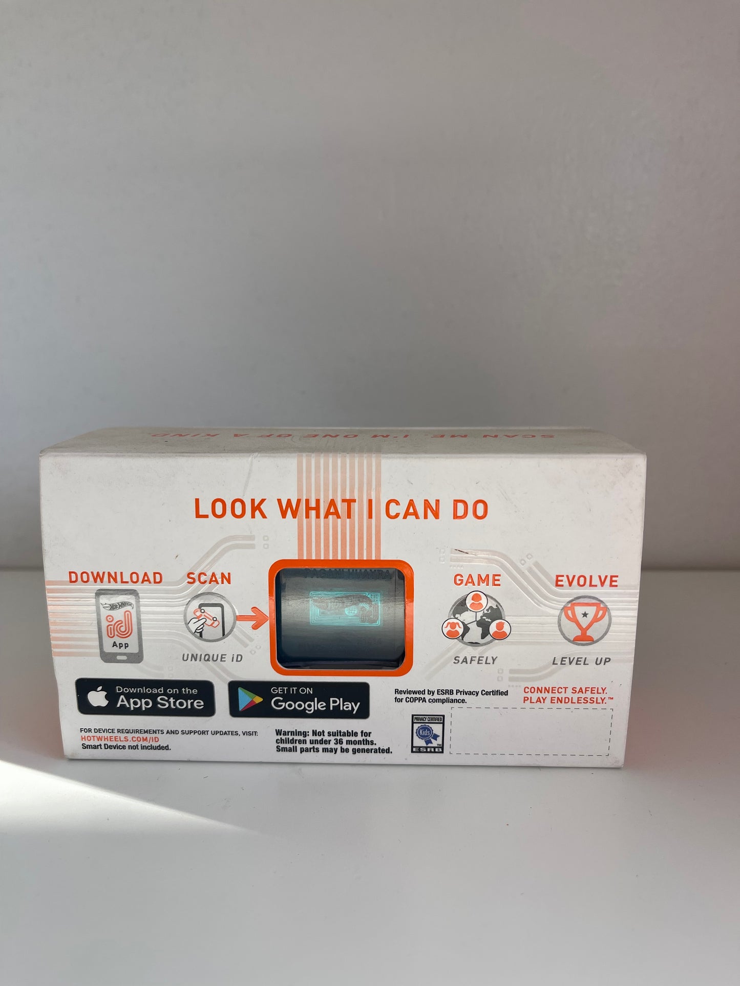 Hot Wheels id Pagani Huayra Silver / Light Purple Supercars 02/04 Series 2 VHT