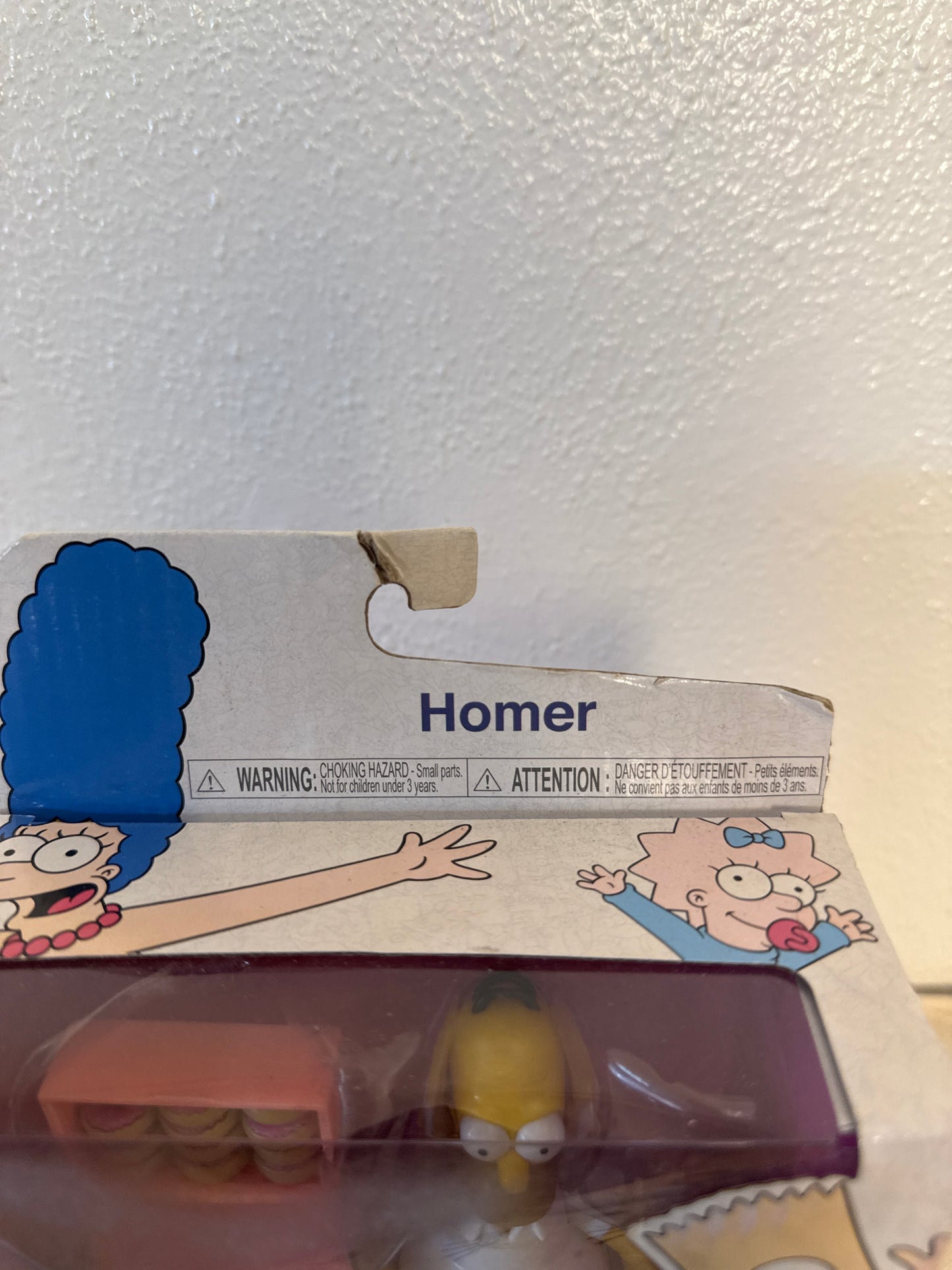 HOMER w/ Donut Box - The Simpsons Jakks Pacific 5" Action Figure - Brand New(package sun faded )
