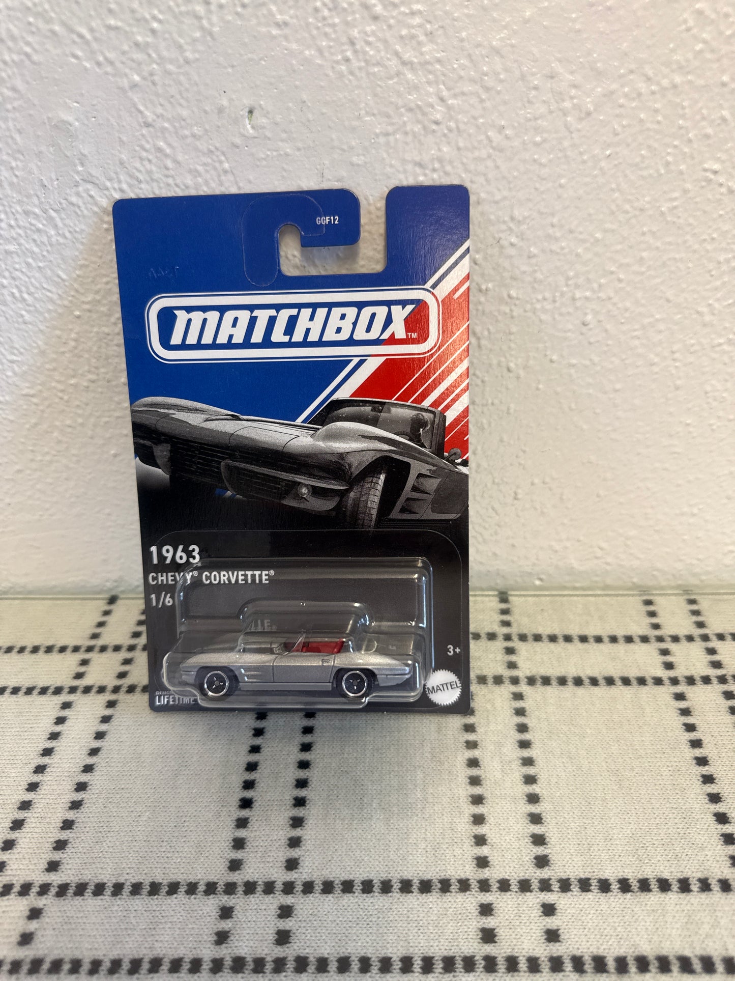 2025 Matchbox Convertible Series 1/6 1963 CHEVY CORVETTE Gray  Near Mint