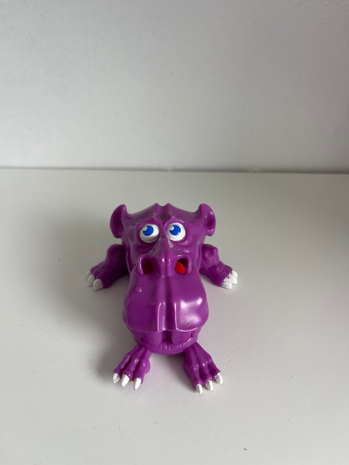 The Real Ghostbusters Mini Traps Orange Clap Trap Purple Snap Trap Figure Set