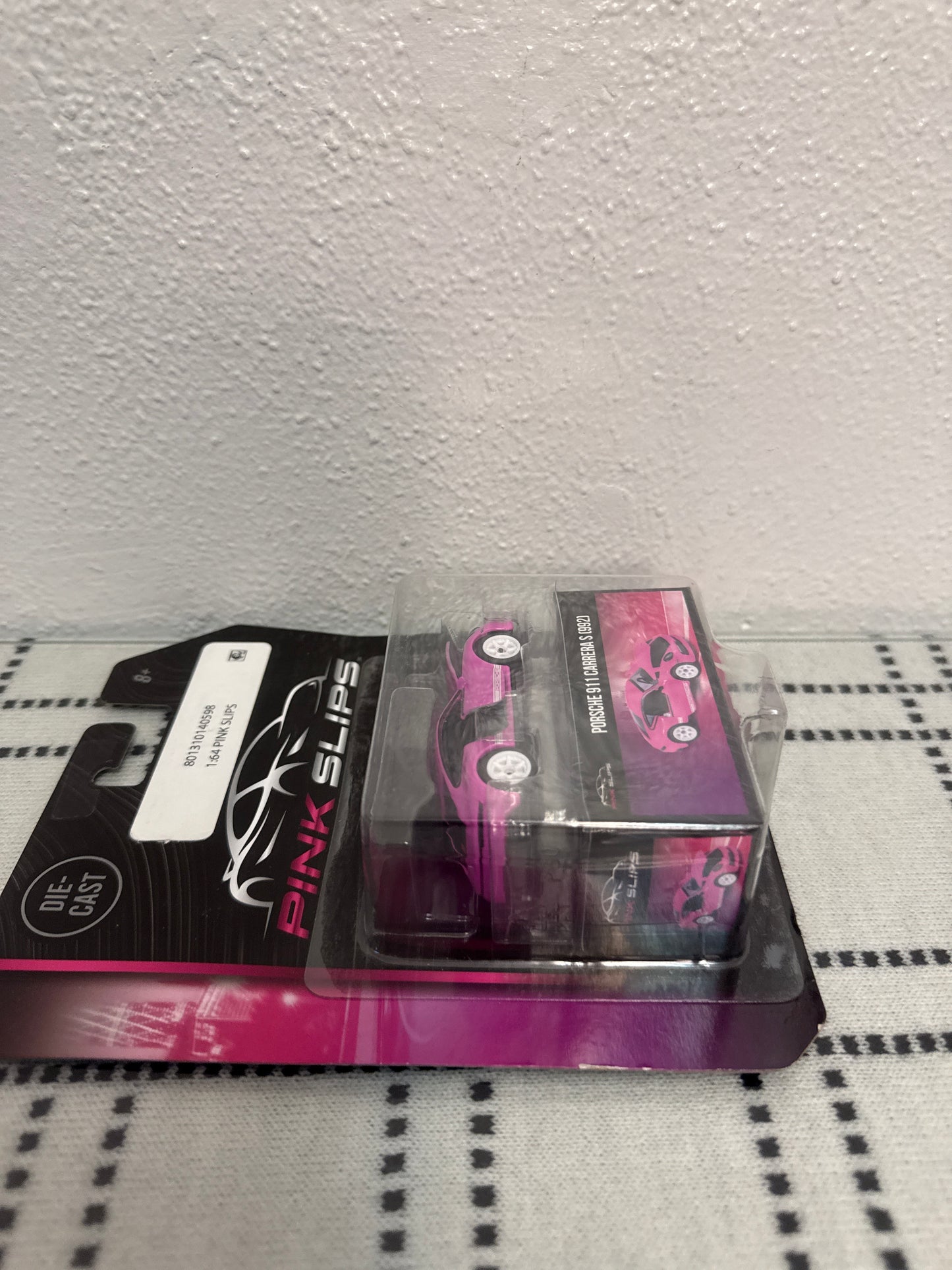 🔥Jada Toys Pink Slips PORSCHE 911 Carrera S 992 1:64 Pink🔥