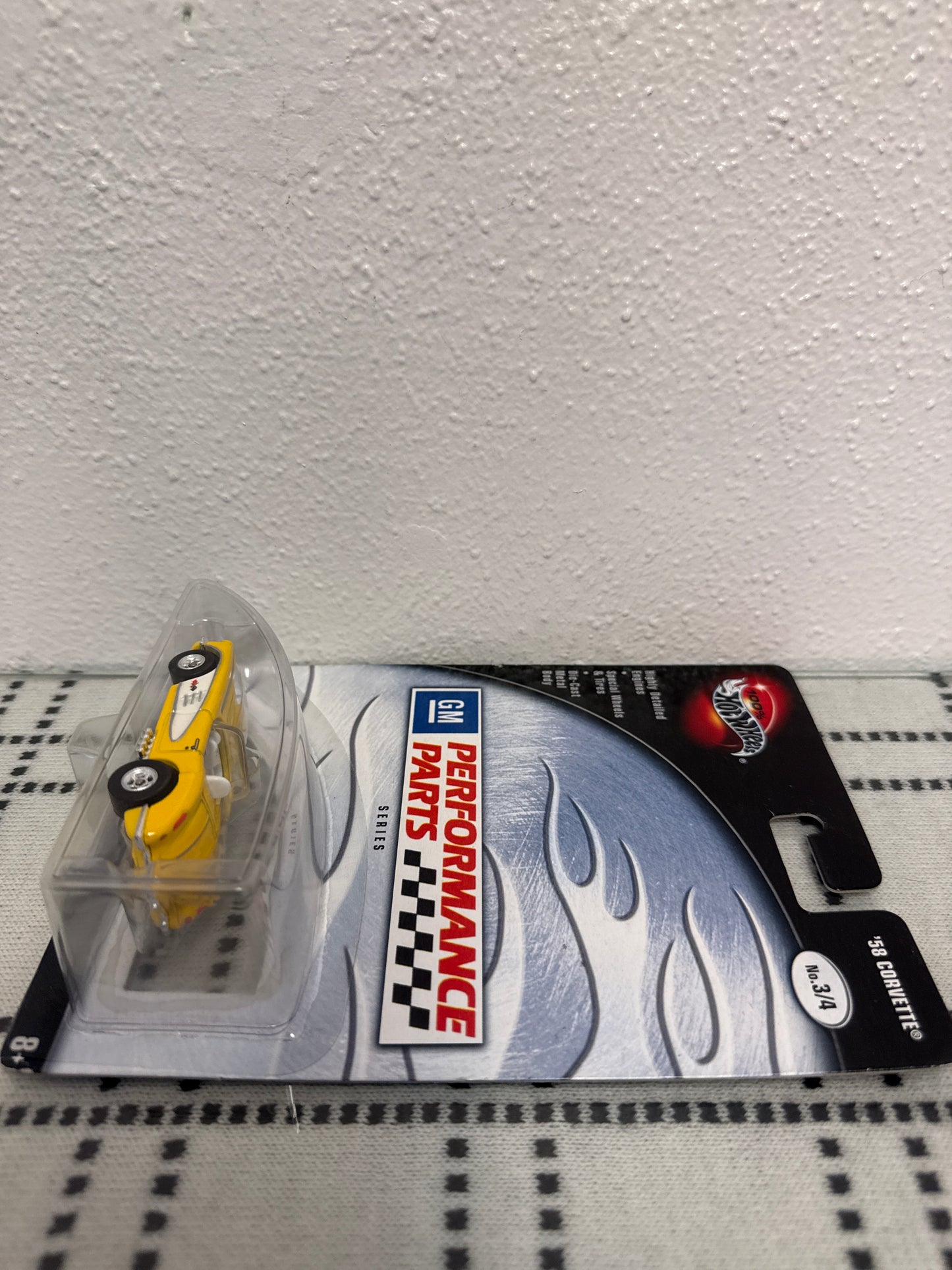 Hot Wheels PREFERRED PERFORMANCE PARTS '58 Corvette 3/4 (Yellow)