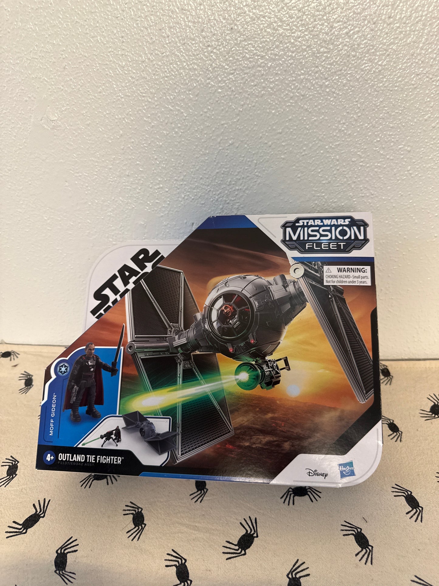 NEW Hasbro Star Wars Mission Fleet Outland TIE Fighter with Moff Gideon Figure
