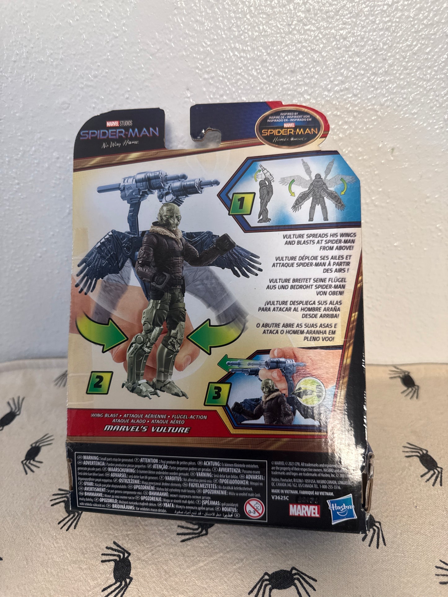 Spider-Man Wing Blast Marvel's Vulture Deluxe 6-Inch Action Figure Brand New (package damage )
