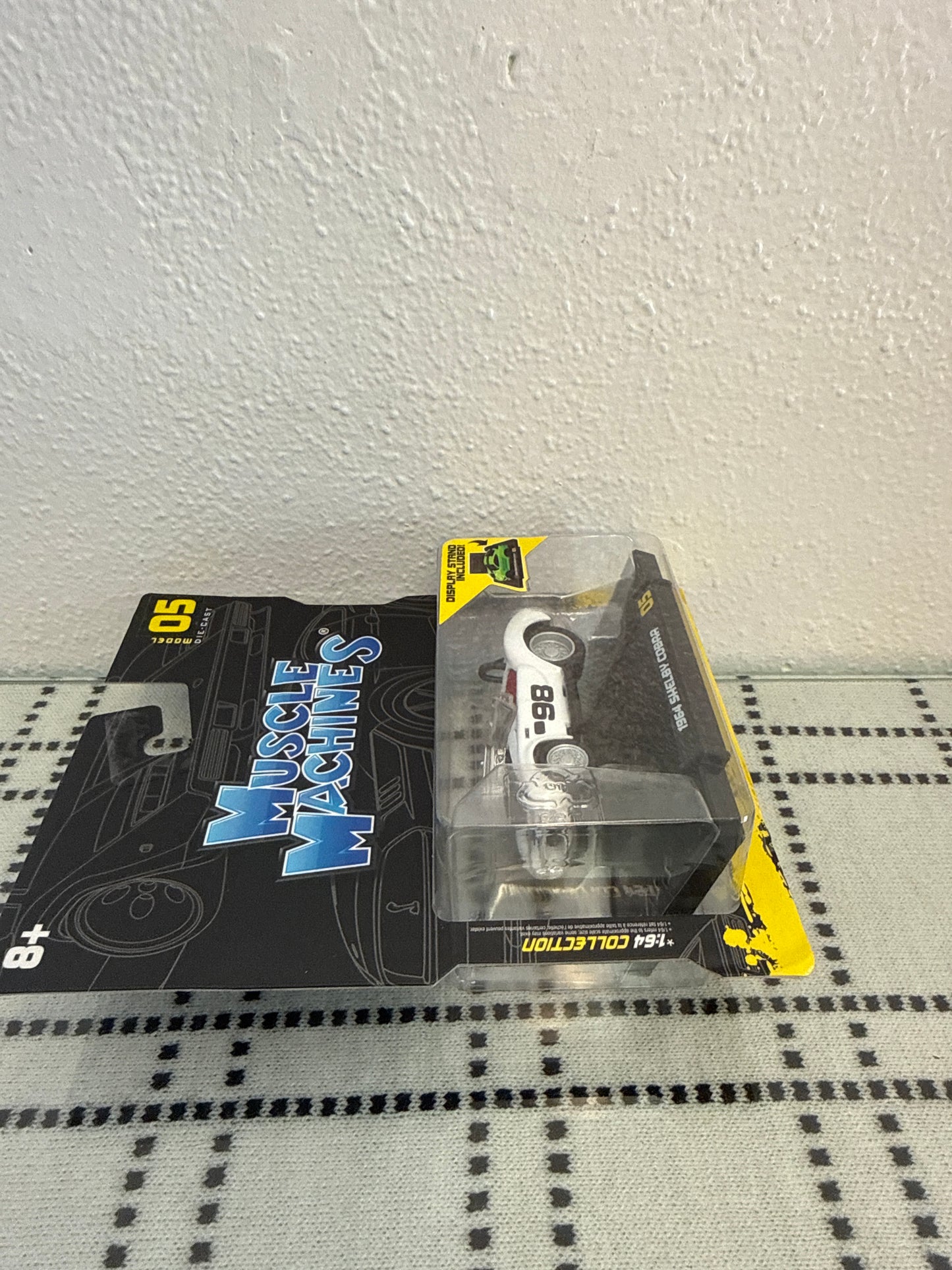 2021 Maisto 1:64 *MUSCLE MACHINES #05* White 1964 Shelby Cobra Race Car #98 NIP!
