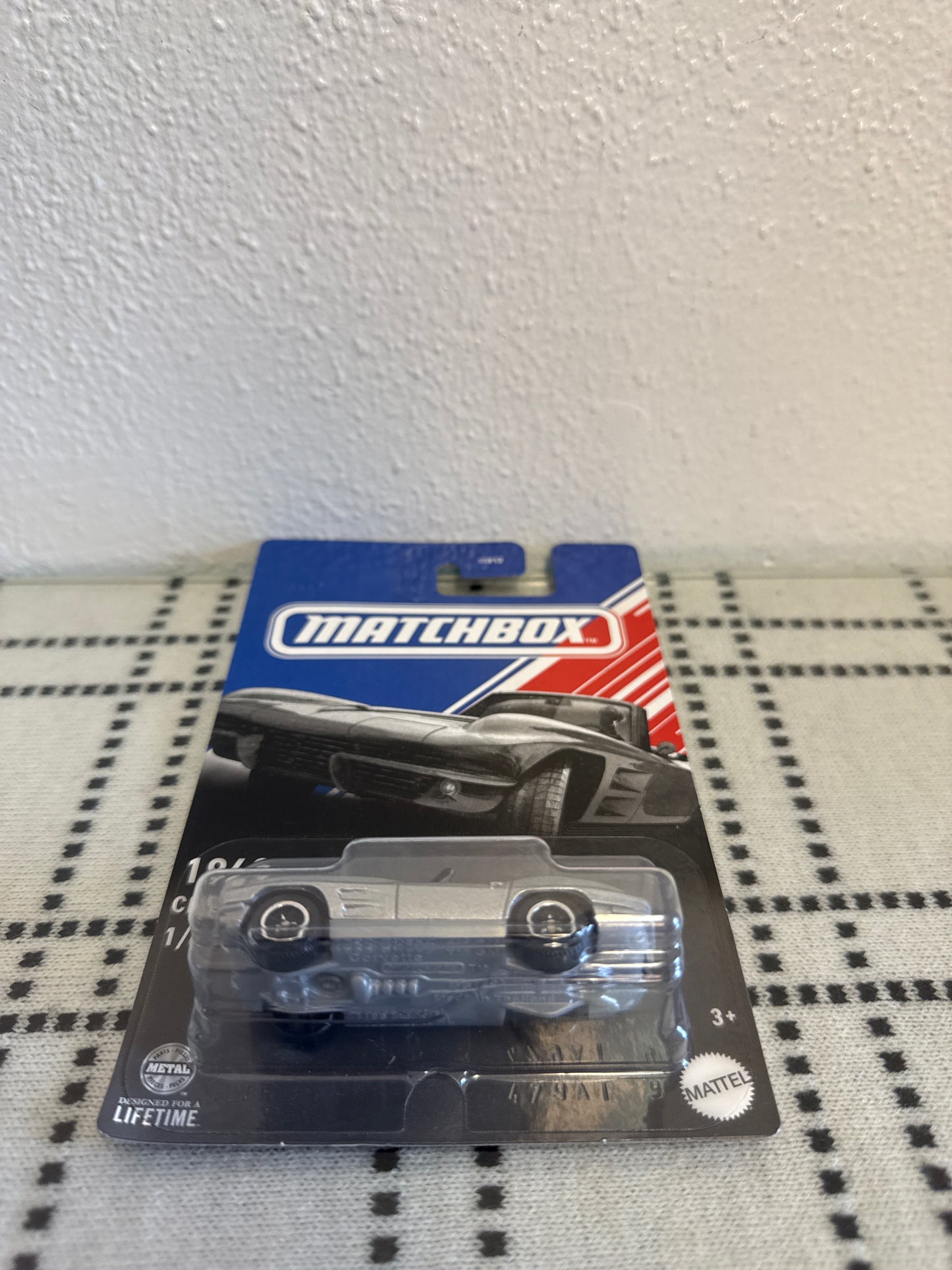 2025 Matchbox Convertible Series 1/6 1963 CHEVY CORVETTE Gray  Near Mint