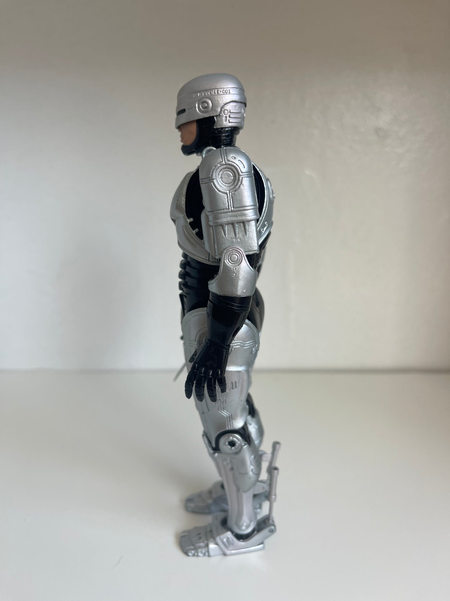 NECA Holster Action ROBOCOP Reel Toys 7" Action Figure 2015