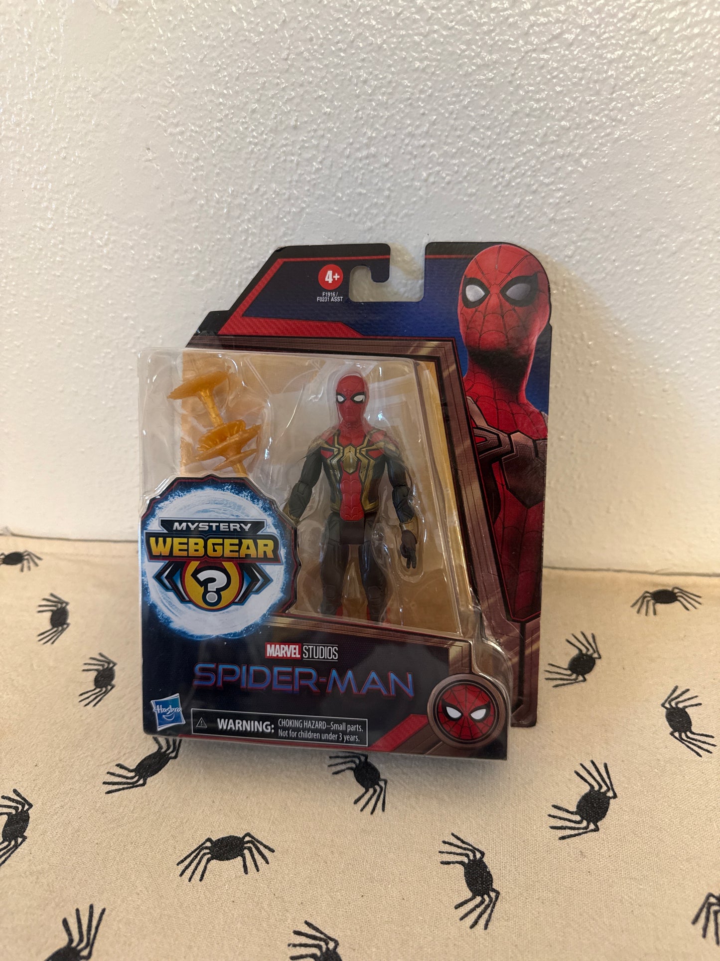Marvel Spider-Man Mystery Web Gear Iron Spider Integrated Suit