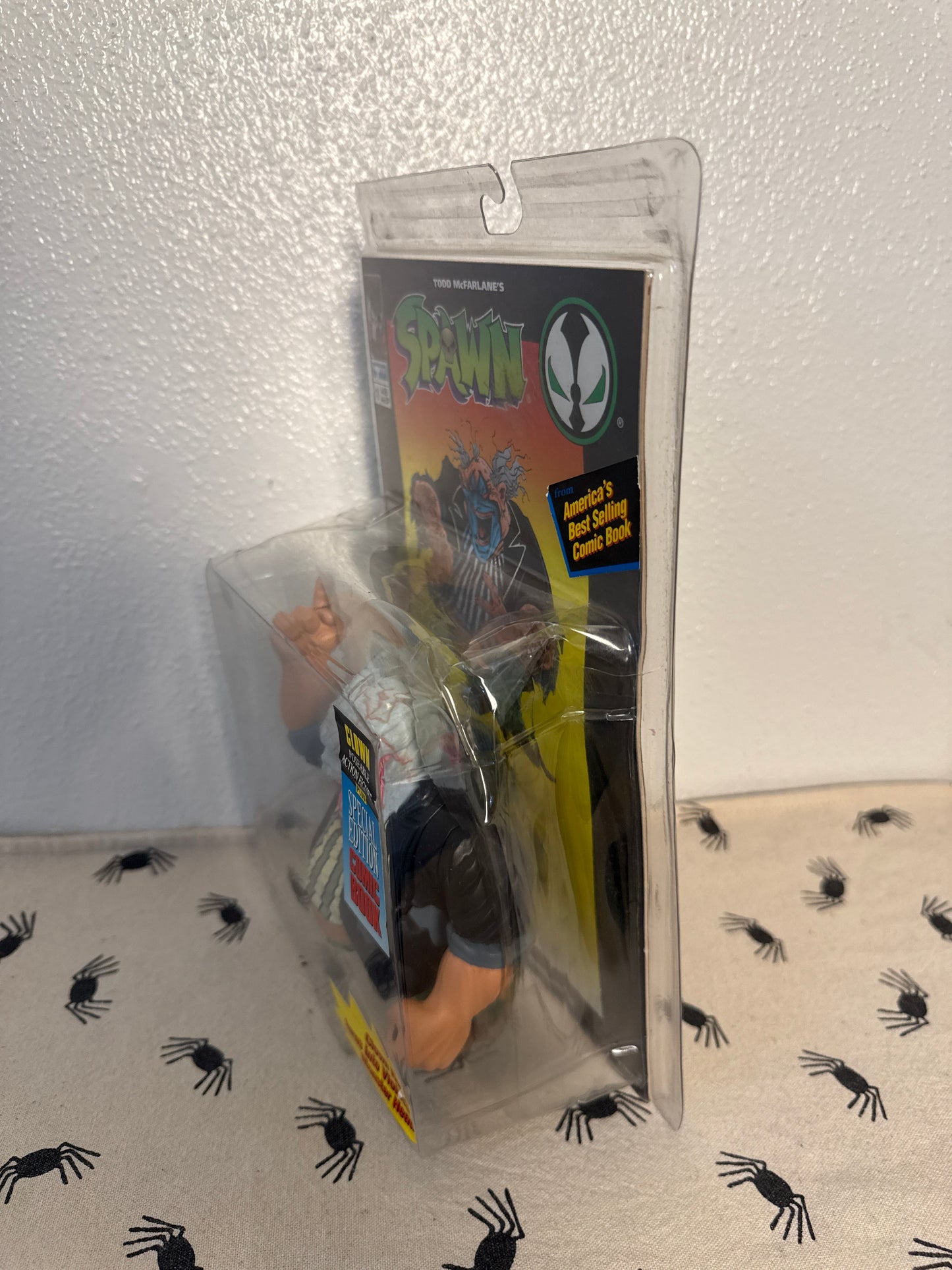 1994 McFarlane Spawn CLOWN Action Figure Series 1 w/ Special Edition Comic - NEW