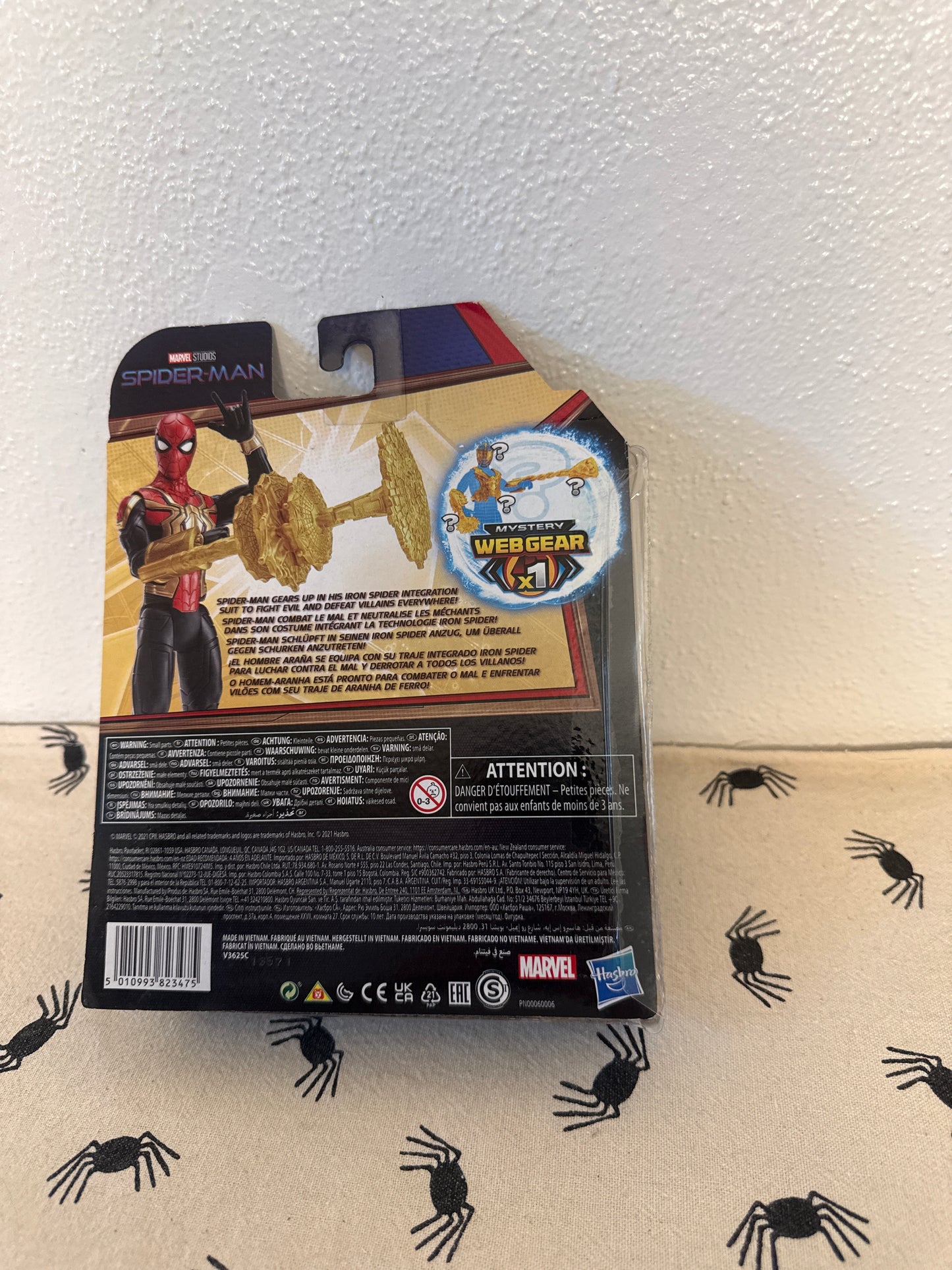 Marvel Spider-Man Mystery Web Gear Iron Spider Integrated Suit