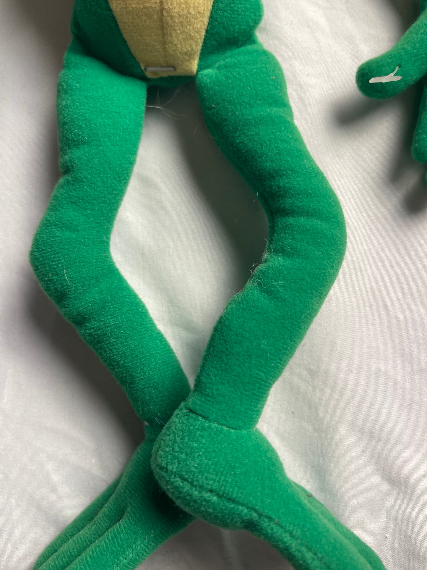Michigan J Frog Looney Tunes With Tag Applause 1994 14"