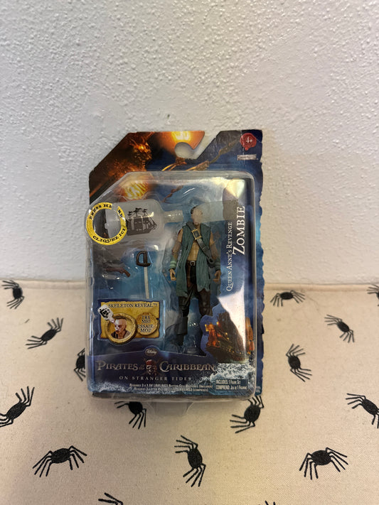Disney Pirates of the Caribbean On Stranger Tides 4" Zombie Skeleton Reveal