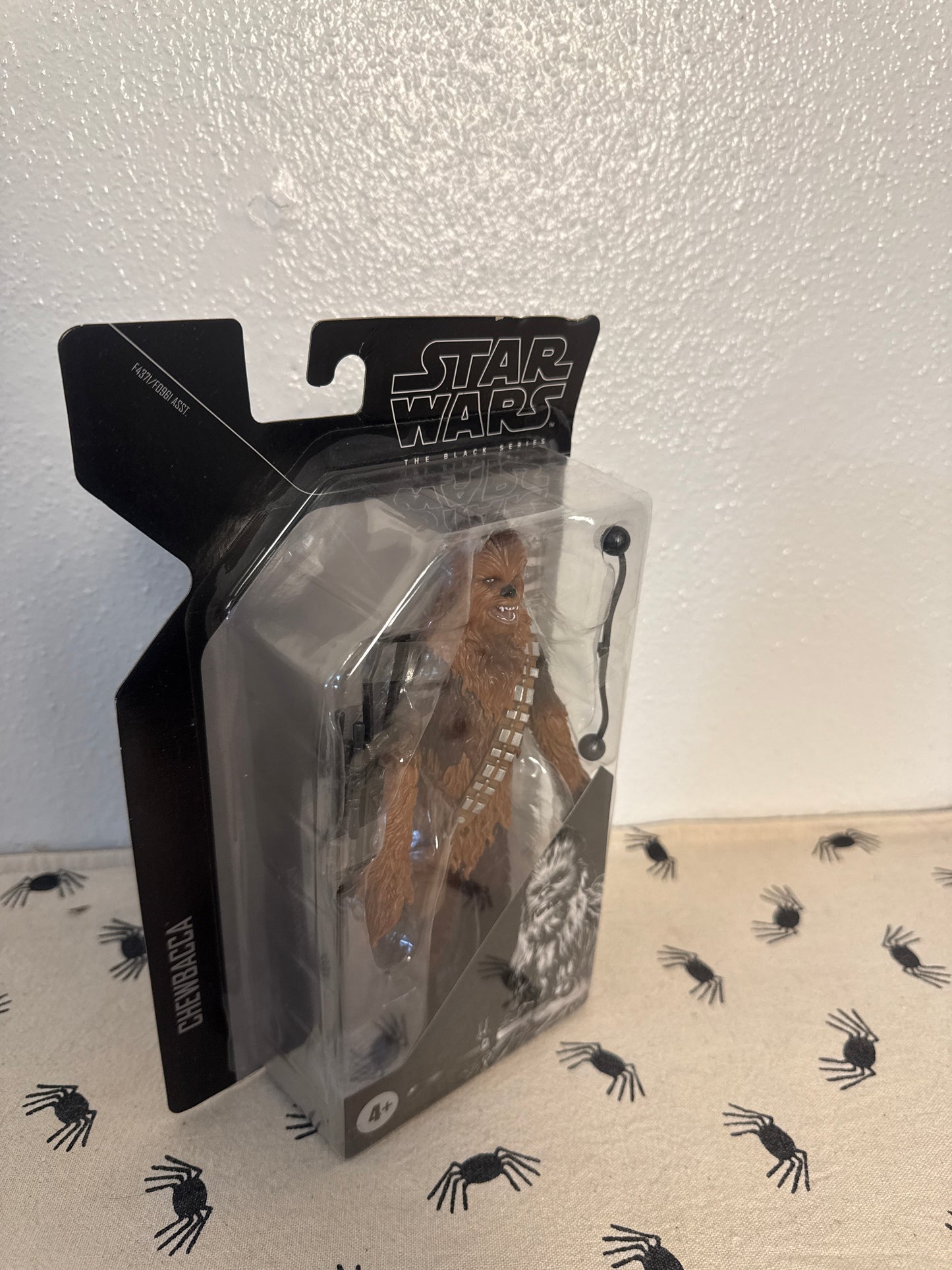 Disney Hasbro Star Wars Chewbacca 6"  Action Figure The Black Series Collectable