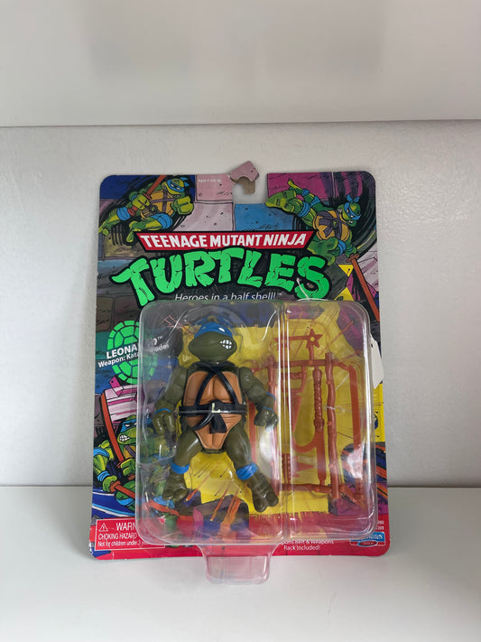 NEW TMNT NINJA TURTLES RETRO CLASSIC 2021 LEONARDO WALMART PLAYMATES