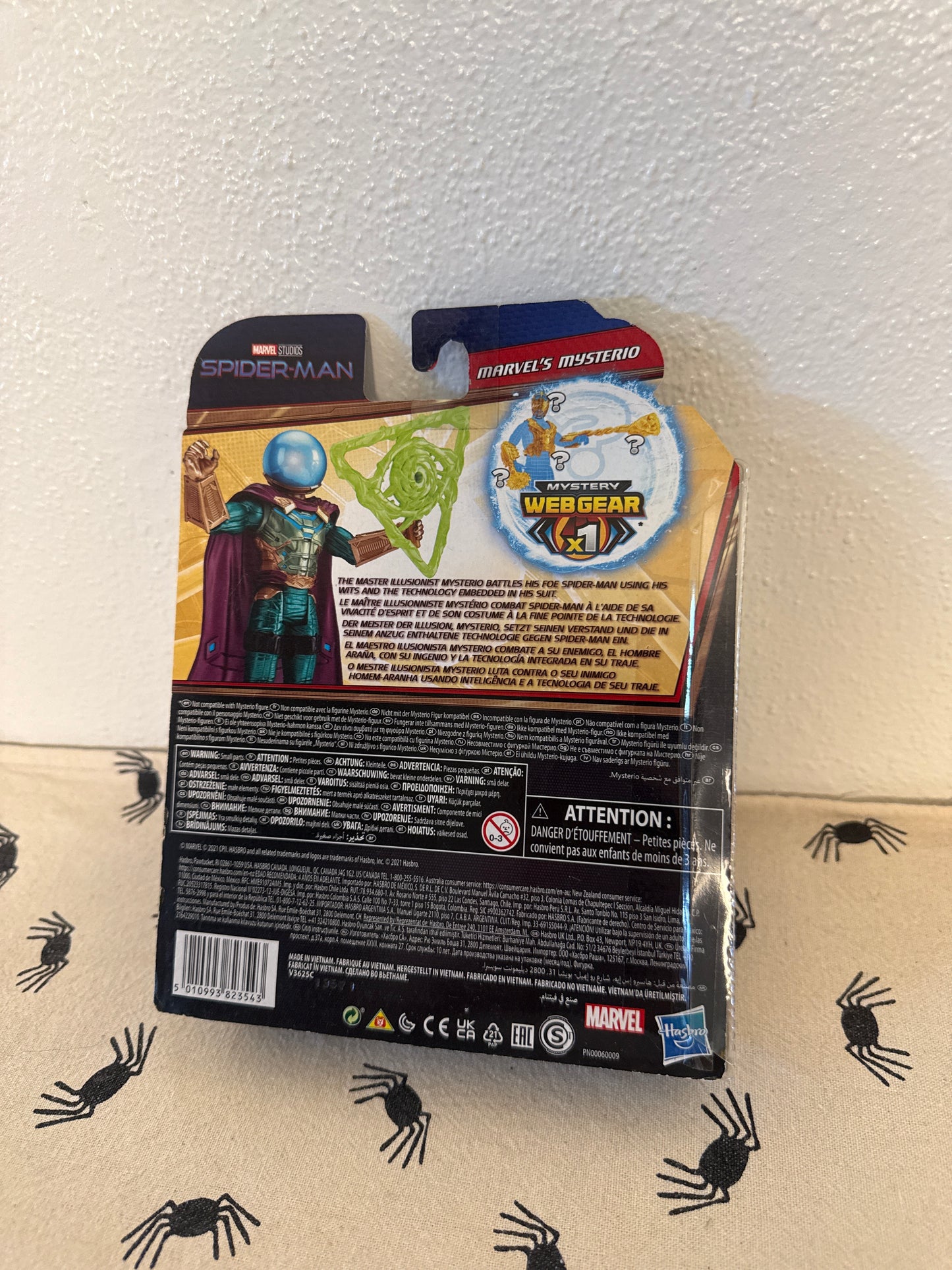 Marvel Spider-Man 6-inch Mystery Web Gear Marvel's Mysterio Action Figure